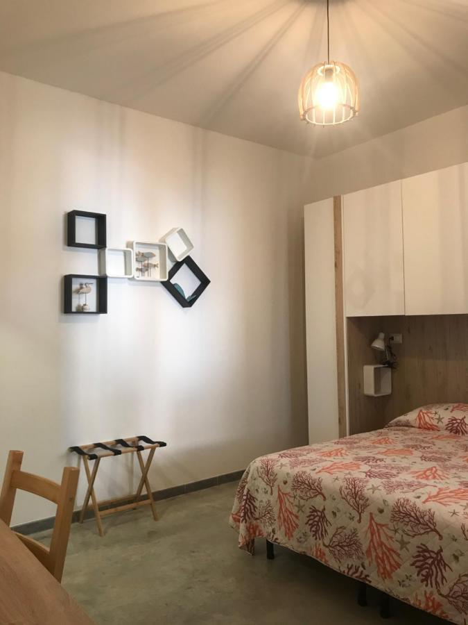 40° Parallelo Guest House Риола-Сардо Экстерьер фото